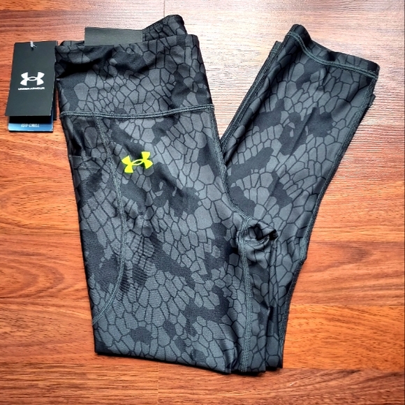 Under Armour Pants - NWT Under Armour Compression Leggings